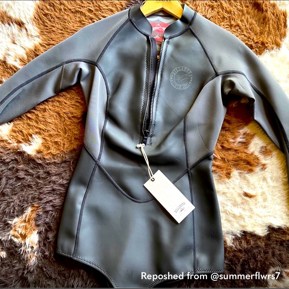 Billabong spring suit perfect condition NWT